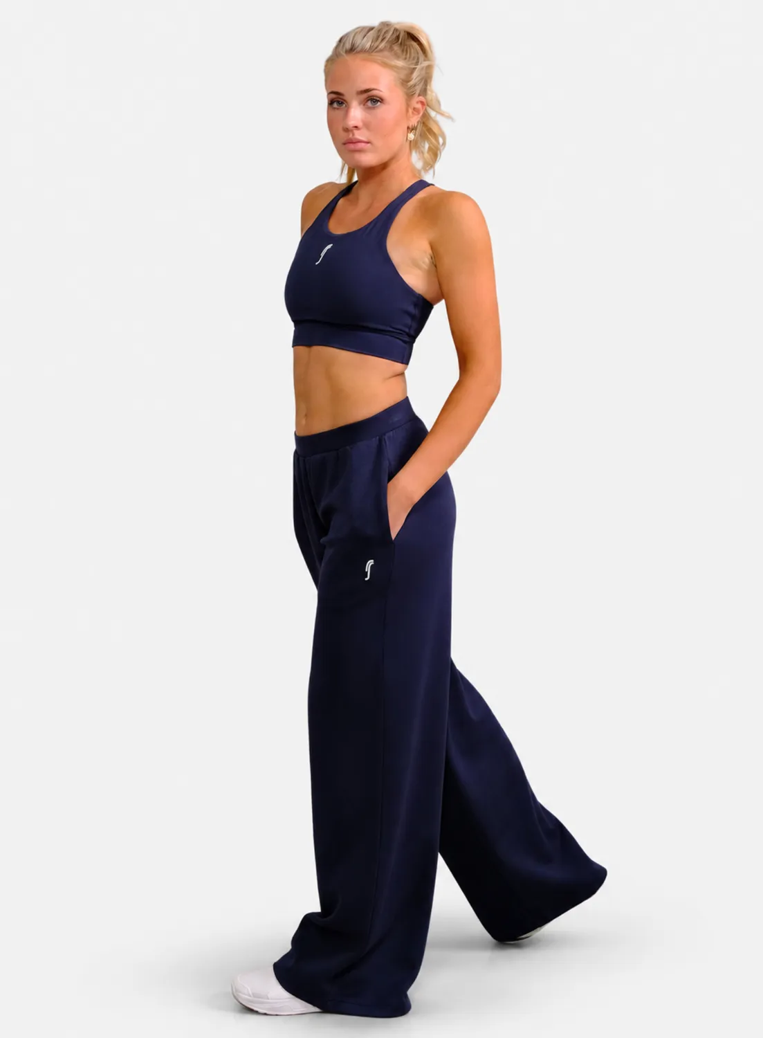 Robin Soderling Court Straight Leg Pants Damen Hose